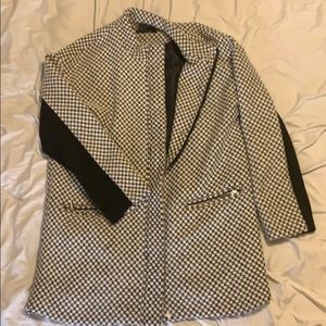 XL black and white coat